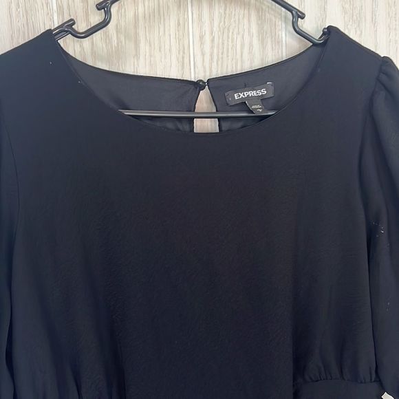 Express Large Black Dress. Knee length with short sleeves - Picture 5 of 11